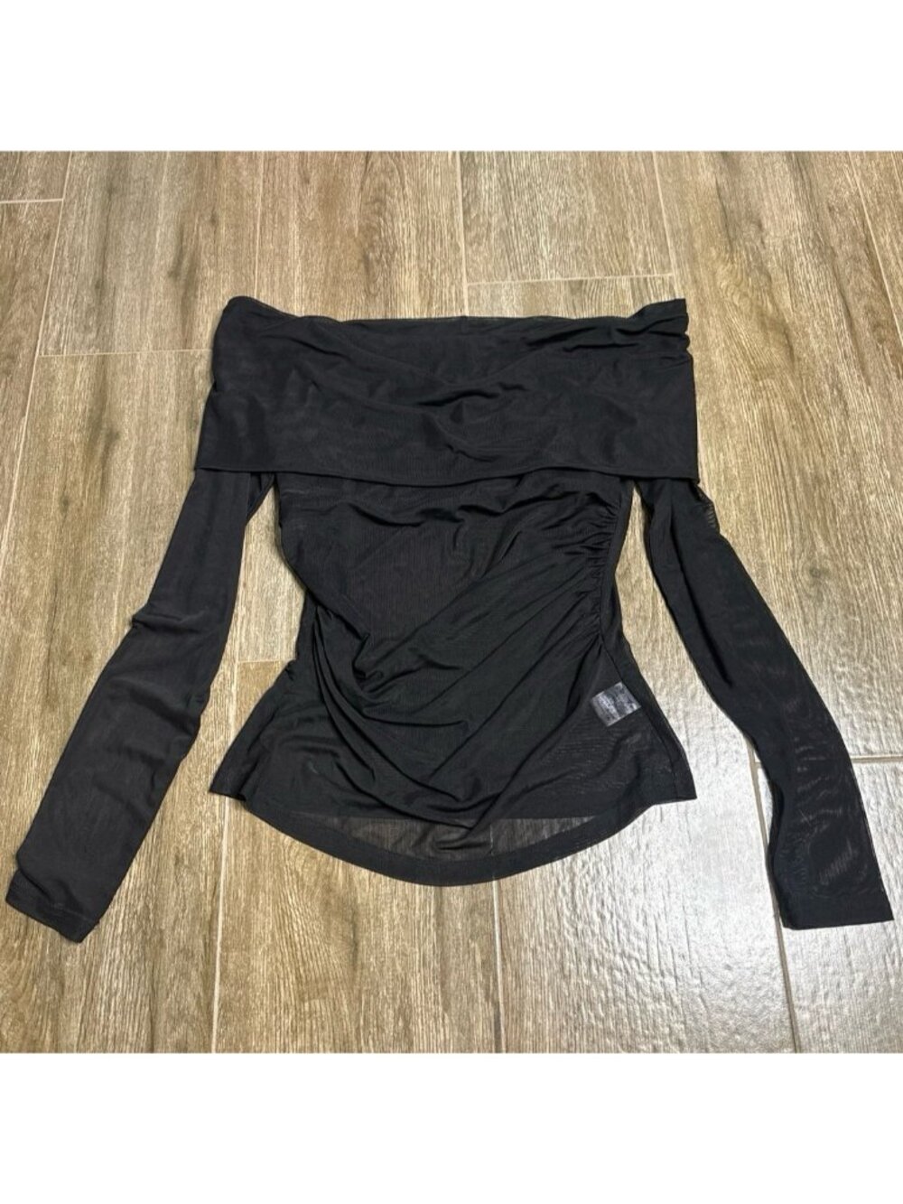 Superdown Revolve Black Off Shoulder Mesh Top Womens M